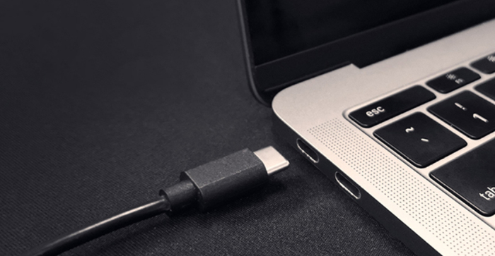 桌面上的小小音乐家 创新科技PEBBLE V2桌面音箱新品上市 桌面上的小小音乐家 创新科技PEBBLE V2桌面音箱新品上市