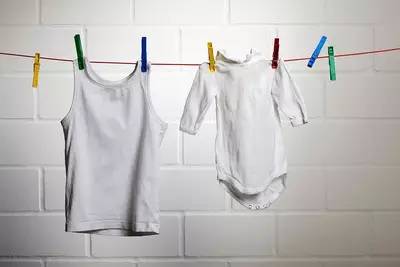 衣服不管染上什么,用这招都能洗掉,收好不用谢! 衣服不管染上什么,用这招都能洗掉,收好不用谢!