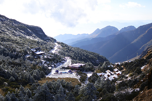 昆明轿子雪山徒步游2 Xb4pYG