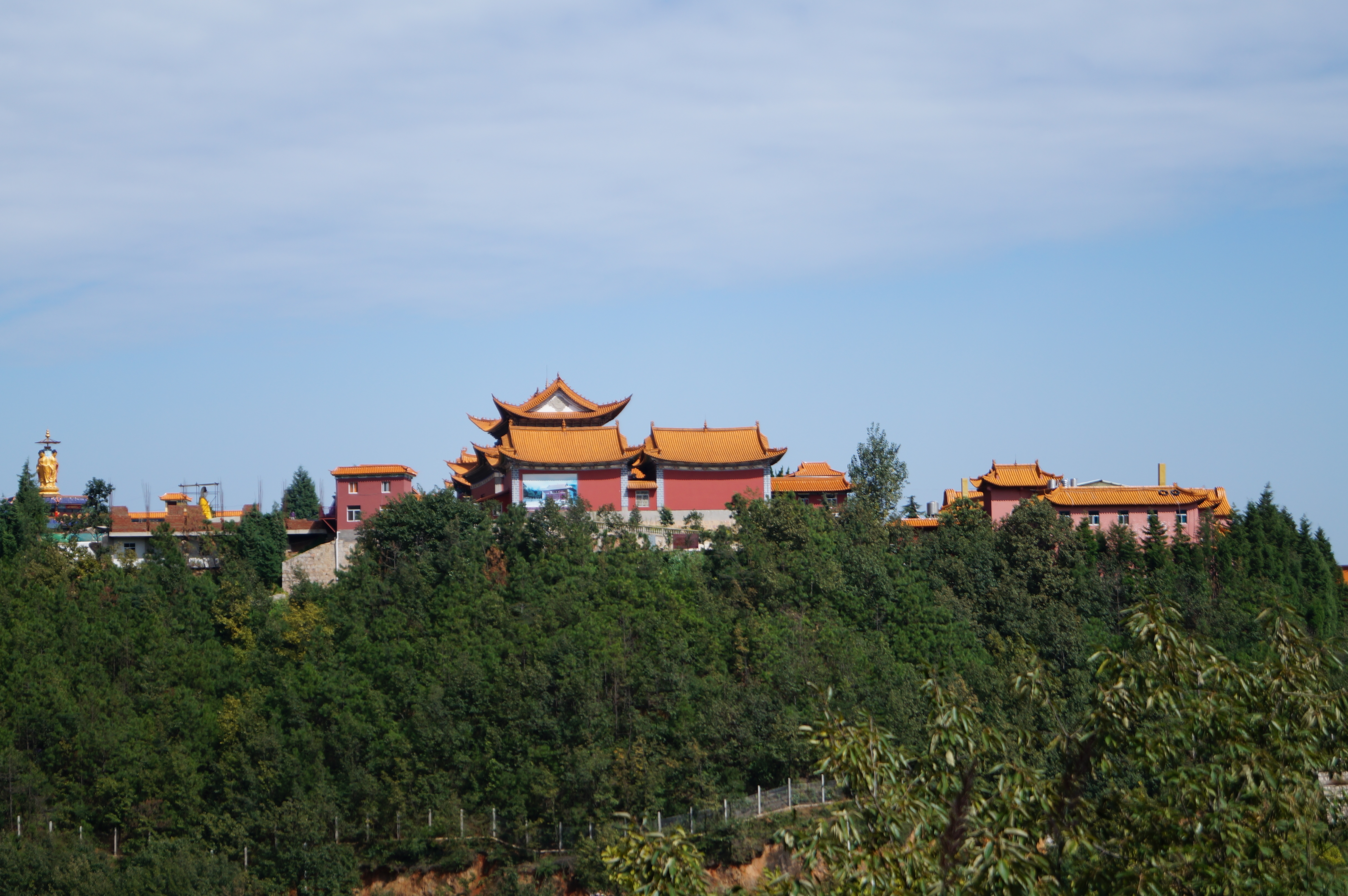 昆明长虫山休闲徒步游1