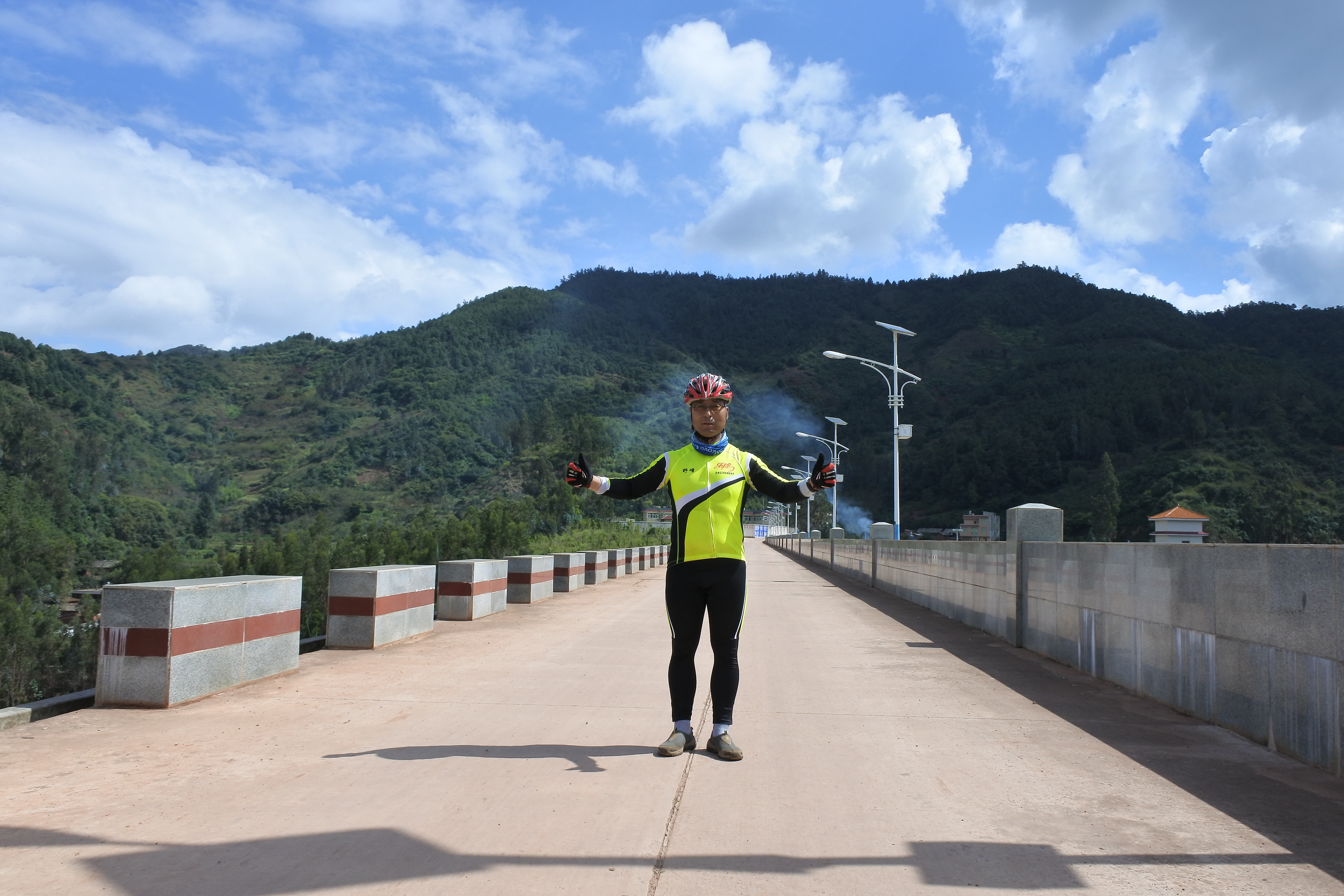 骑行晋宁谷堆山5 WHIKJ1
