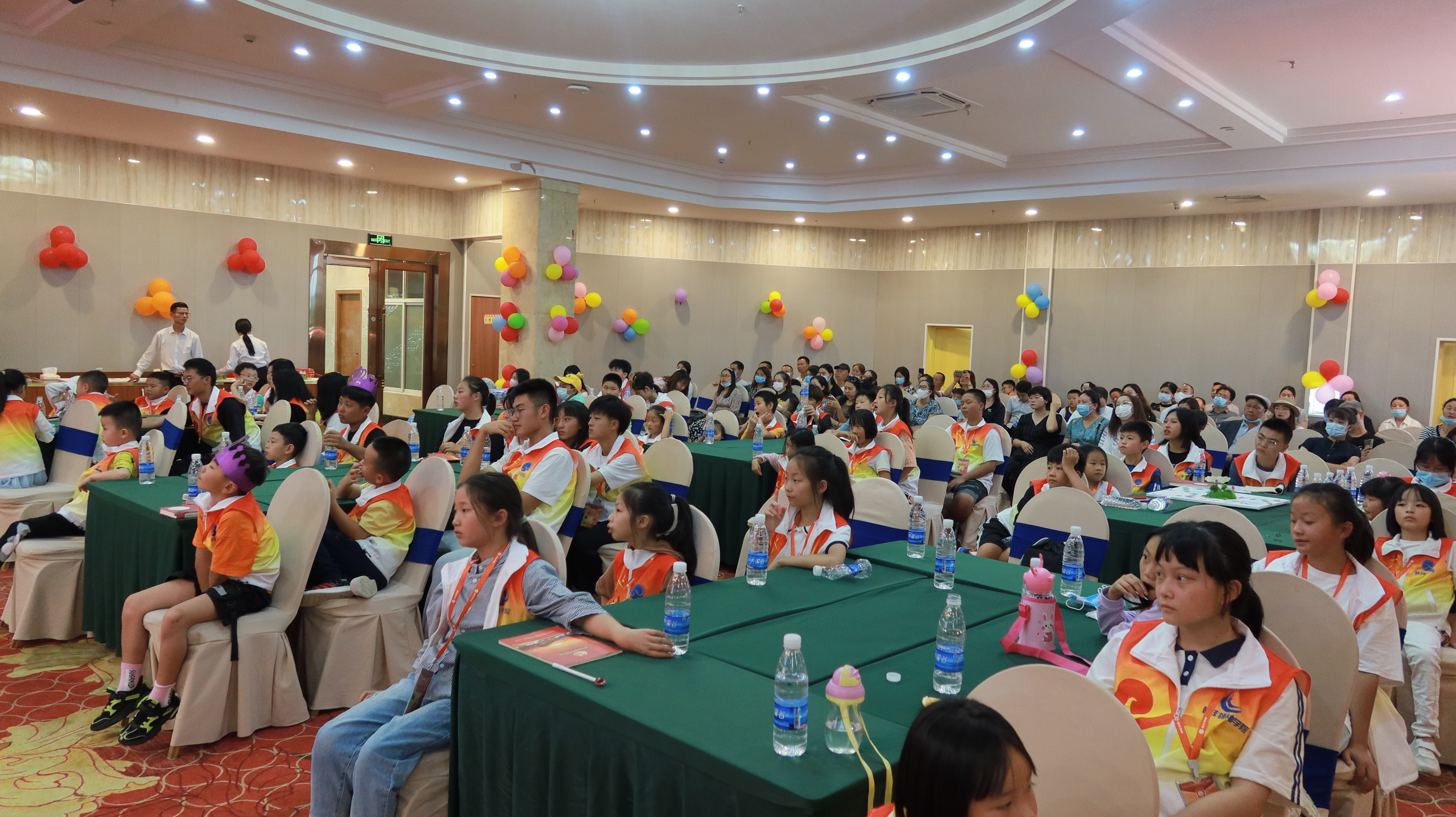 云南瀚沣教育“脑科学之打造超能大脑”报告会14 RZGUpu