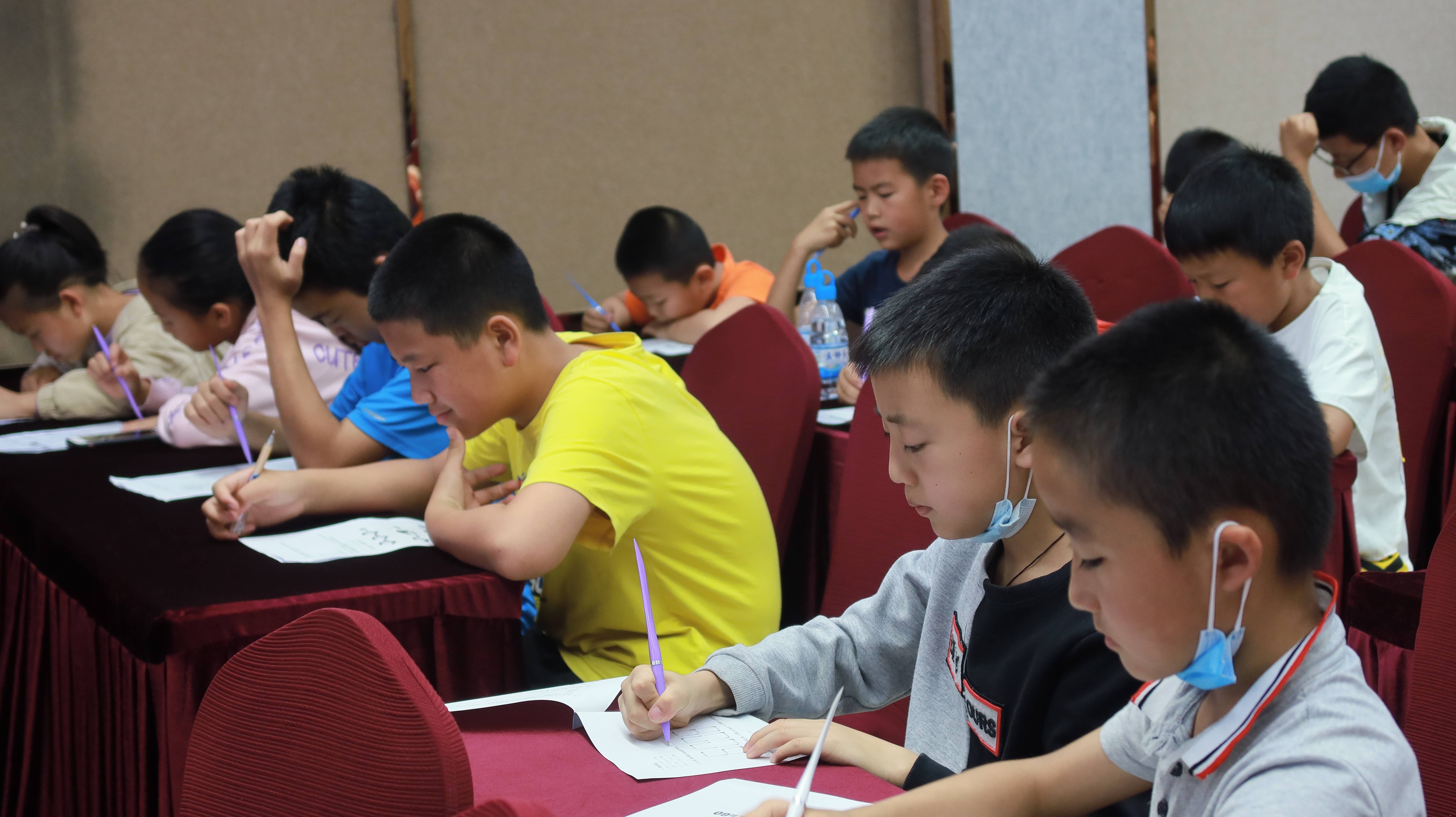 昆明莲花宾馆“脑科学之打造超能大脑”报告会9 JvklfF
