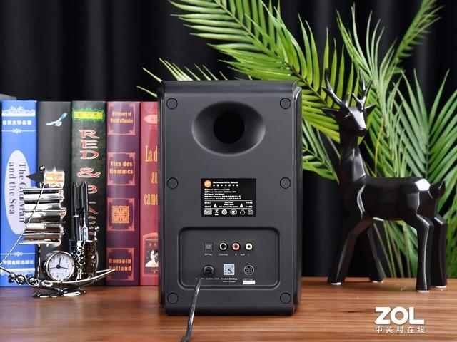 年轻人的第一台桌面HiFi音箱 惠威C1200评测 年轻人的第一台桌面HiFi音箱 惠威C1200评测