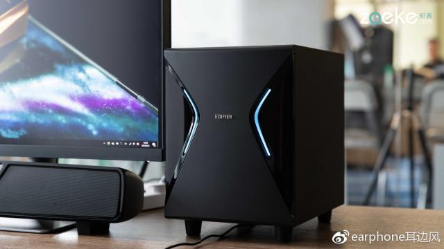 肩负电竞名义的HECATE G7000，所追求的其实是“全能”