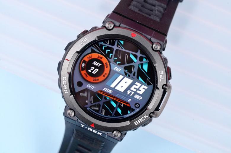 五星双频搜星快定位准! Amazfit 跃我 T-Rex 2户外智能手表评测 五星双频搜星快定位准! Amazfit 跃我 T-Rex 2户外智能手表评测