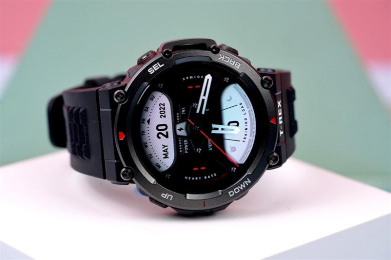 五星双频搜星快定位准! Amazfit 跃我 T-Rex 2户外智能手表评测 五星双频搜星快定位准! Amazfit 跃我 T-Rex 2户外智能手表评测